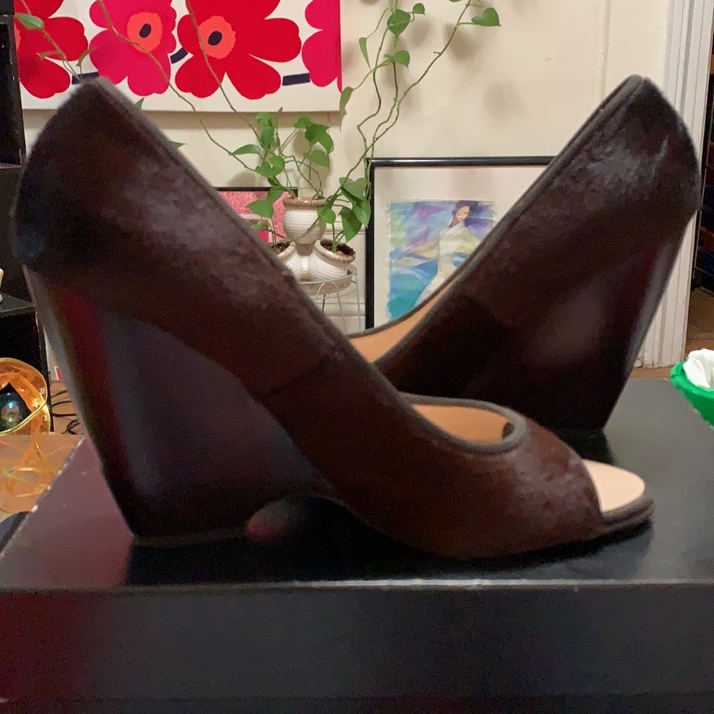 Giuseppe brown fur rust wood wedge